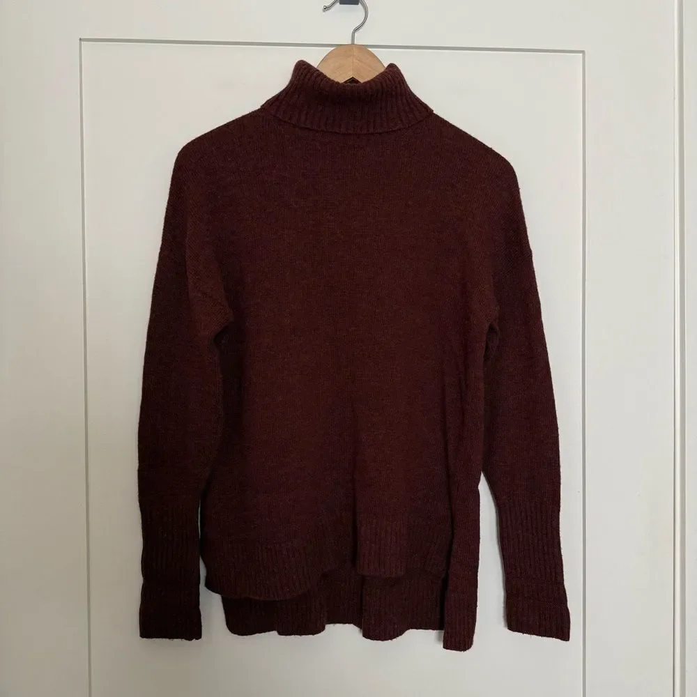 J Crew Sweater Womens Sz S Burgundy Knit Turtleneck Side Slit Wool Blend Preppy